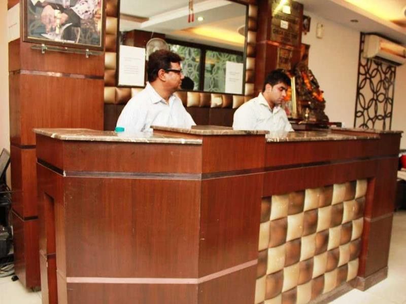 Treebo Mehar Castle Hotel Deli Exterior foto